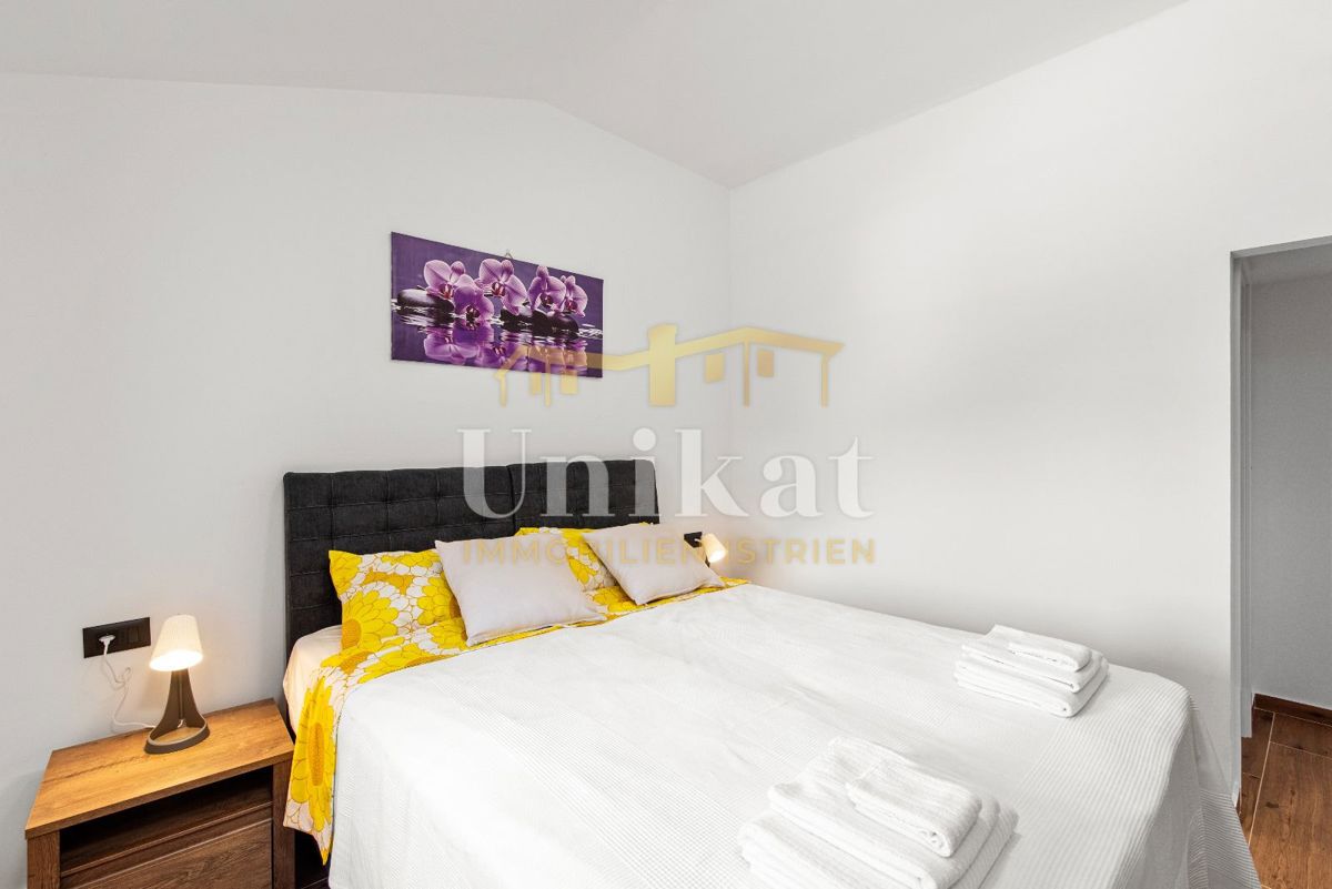 Prenovljena kamnita hiša blizu Poreča